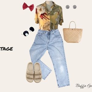 Pre-owned vintage 1990’s Apparenza button up top.